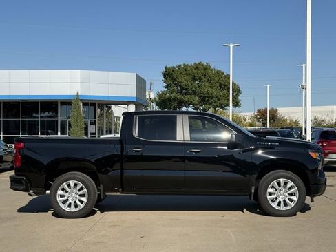 New 2026 Chevrolet Silverado 1500 Custom image 3