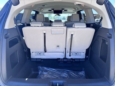 Used 2026 Honda Odyssey Touring image 29