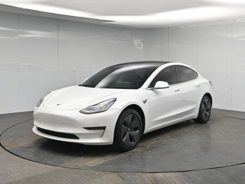 Used 2019 Tesla Model 3 Long Range image 1