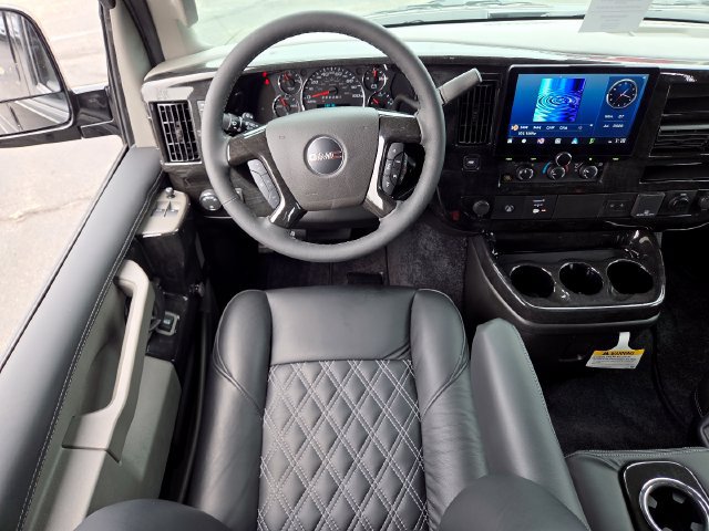 New 2026 GMC Savana 2500 Extended w/ Driver Convenience Package RWD image 24