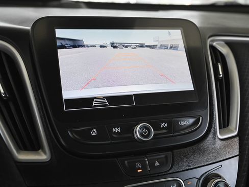 Used 2024 Chevrolet Malibu LT FWD image 30