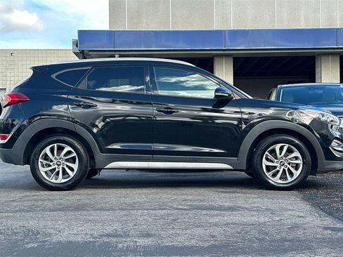 Used 2018 Hyundai Tucson SEL Plus w/ Cargo Package image 3