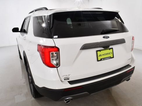 Used 2024 Ford Explorer XLT w/ Equipment Group 202A AWD/4WD image 14