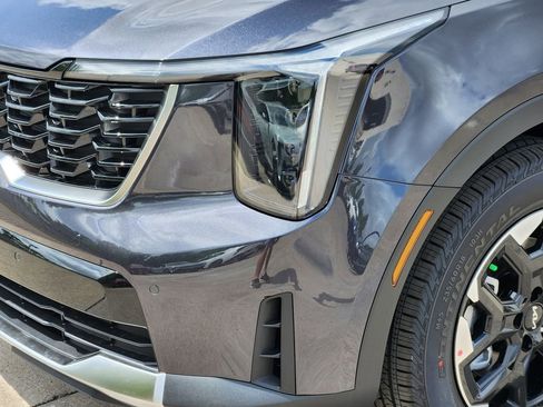 New 2026 Kia Sorento S FWD image 7