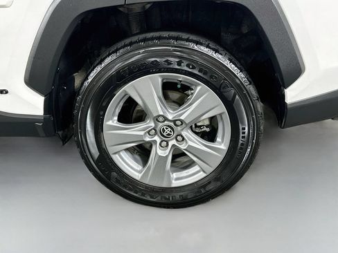 Certified 2025 Toyota RAV4 XLE w/ Convenience Package AWD/4WD image 31