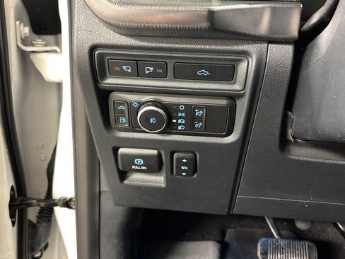 Used 2022 Ford F150 Platinum w/ Equipment Group 701A High image 33