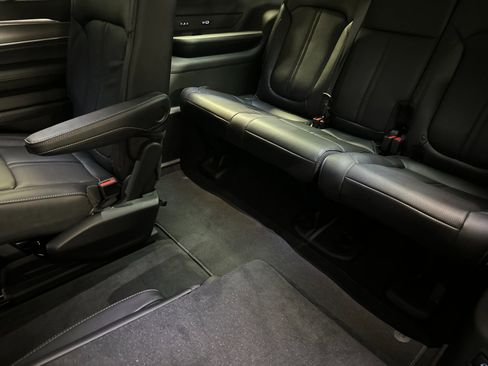 New 2026 Jeep Grand Wagoneer Limited image 14