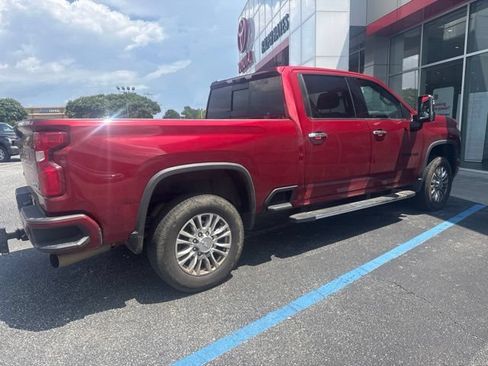 Used 2020 Chevrolet Silverado 2500 High Country w/ Z71 Off-Road Package AWD/4WD image 3