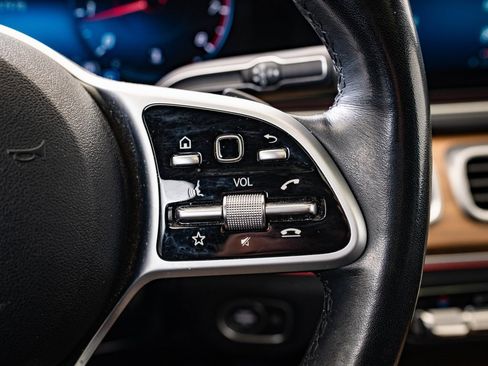 Used 2020 Mercedes-Benz GLE 350 4MATIC image 23