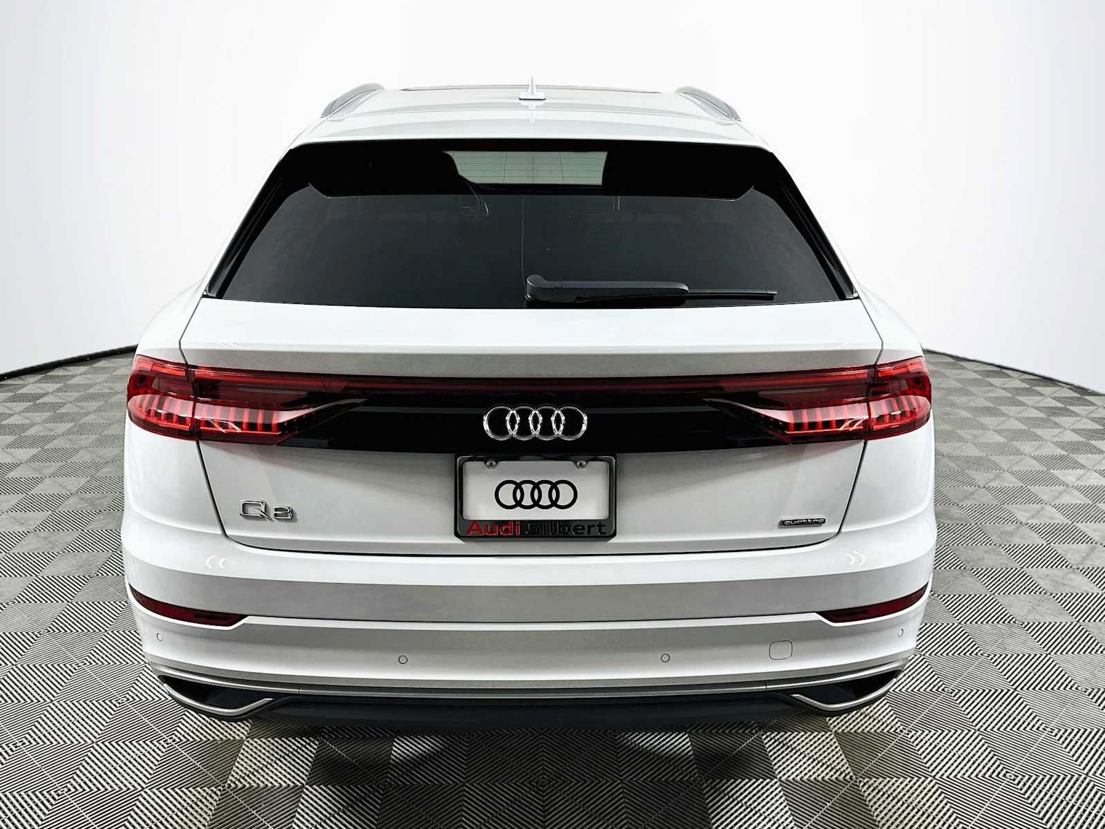Certified 2023 Audi Q8 Premium w/ Convenience Package AWD/4WD image 6