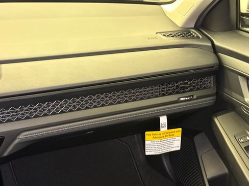 Certified 2025 Honda Accord LX image 14