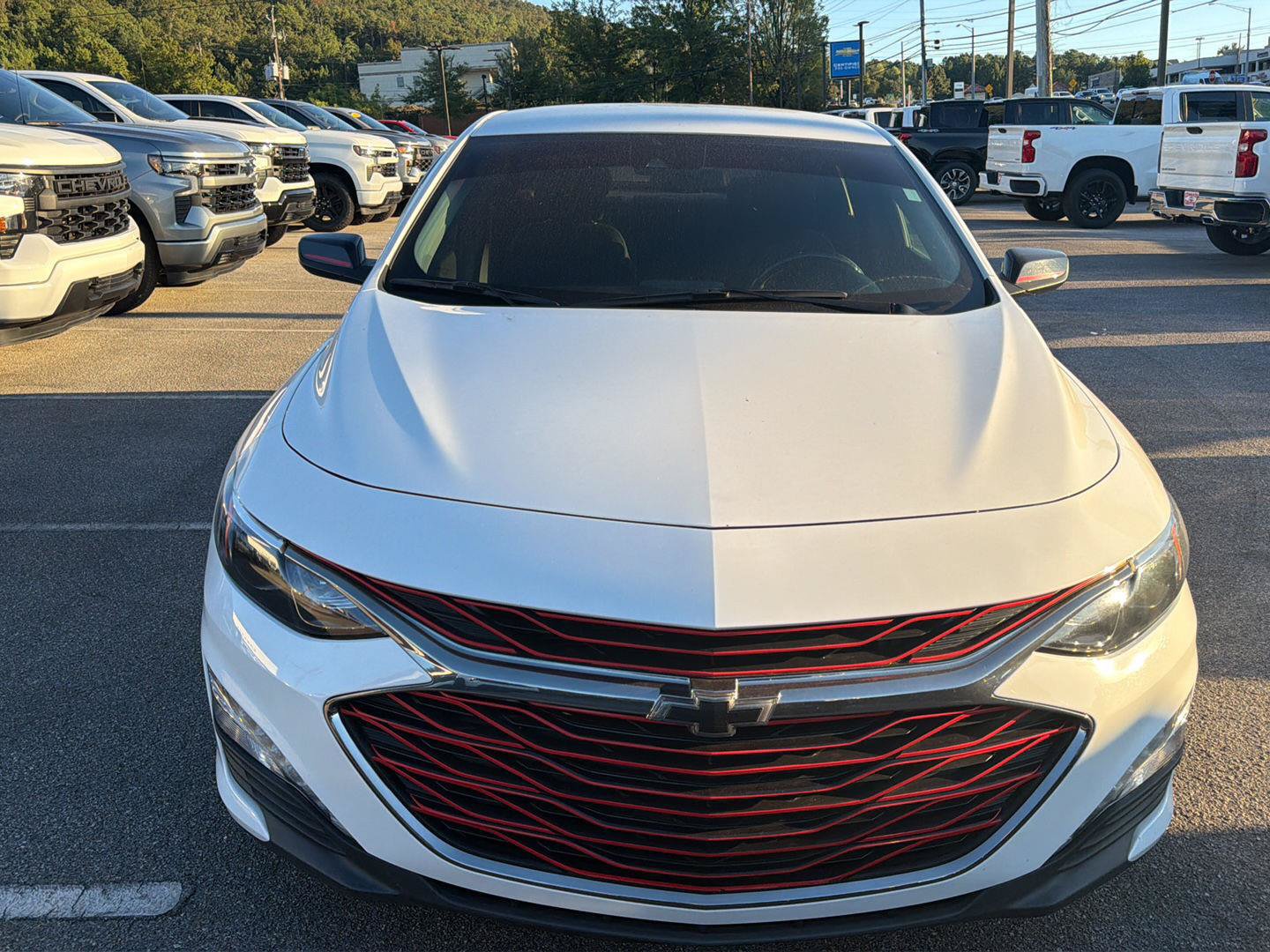 Used 2021 Chevrolet Malibu LT w/ Redline Edition FWD image 5