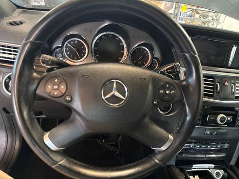 Used 2017 Mercedes-Benz E 300 4MATIC image 44