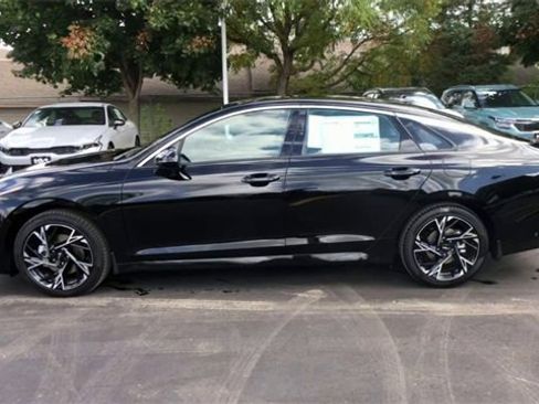 New 2026 Kia K5 GT-Line w/ GT-Line Red Interior Package image 8