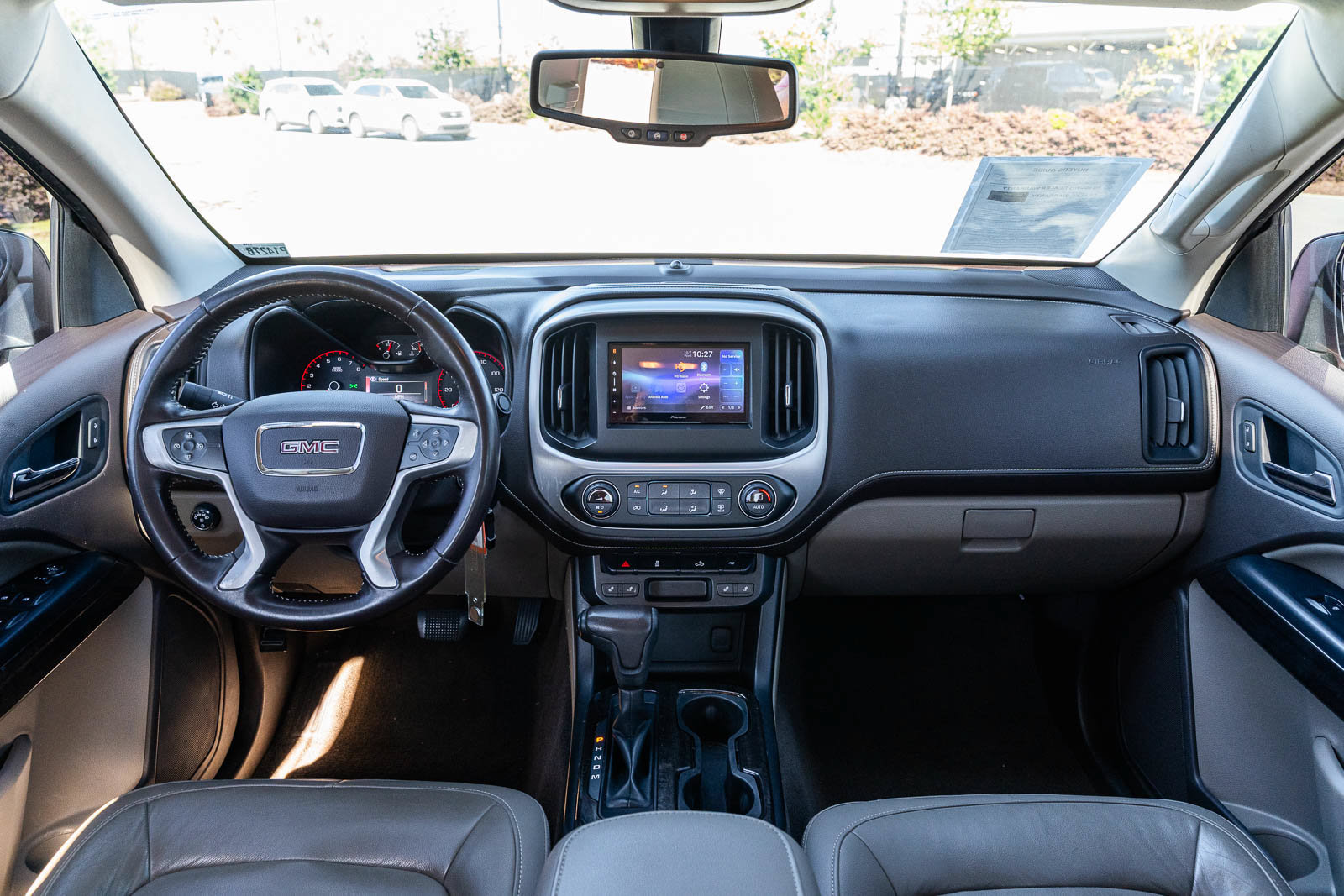 Used 2016 GMC Canyon SLT w/ Trailering Package RWD image 23