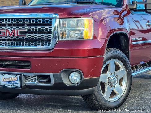 Used 2013 GMC Sierra 2500 Denali w/ Suspension Package, Off-Road image 35