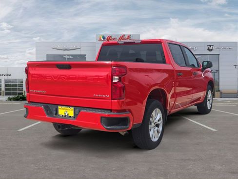 Used 2022 Chevrolet Silverado 1500 Custom RWD image 5