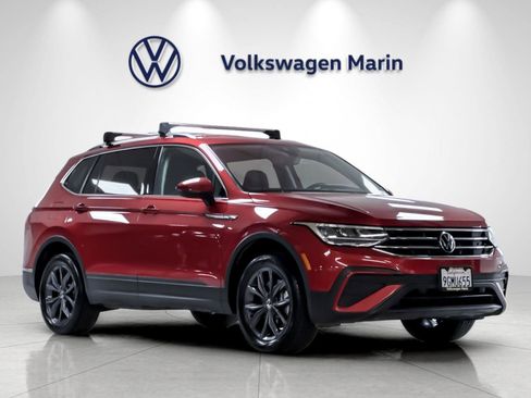 Used 2023 Volkswagen Tiguan SE FWD image 7