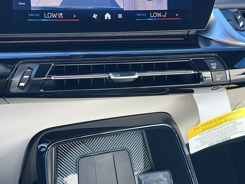 New 2026 BMW X1 xDrive28i w/ Technology Package image 24