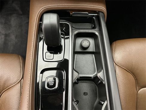 Certified 2023 Volvo XC90 B6 Plus w/ Protection Package Premier image 20