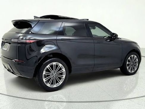 Used 2025 Land Rover Range Rover Evoque S AWD/4WD image 9
