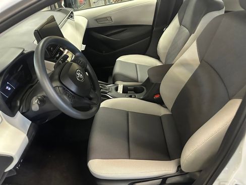 New 2026 Toyota Corolla LE image 30
