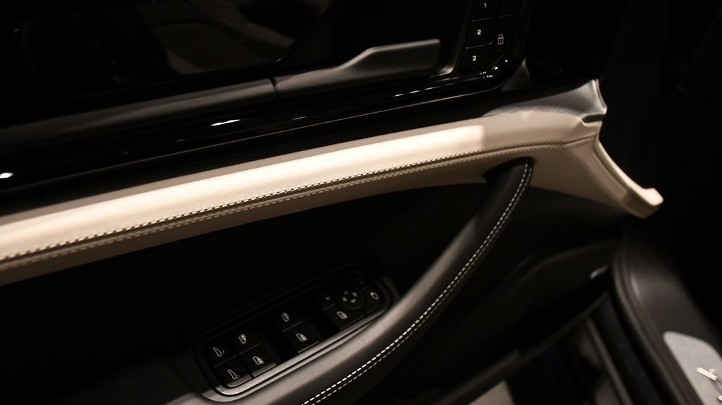 Certified 2026 Porsche Panamera 4 AWD/4WD image 17