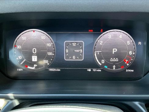 Certified 2023 Land Rover Defender 110 S AWD/4WD image 19