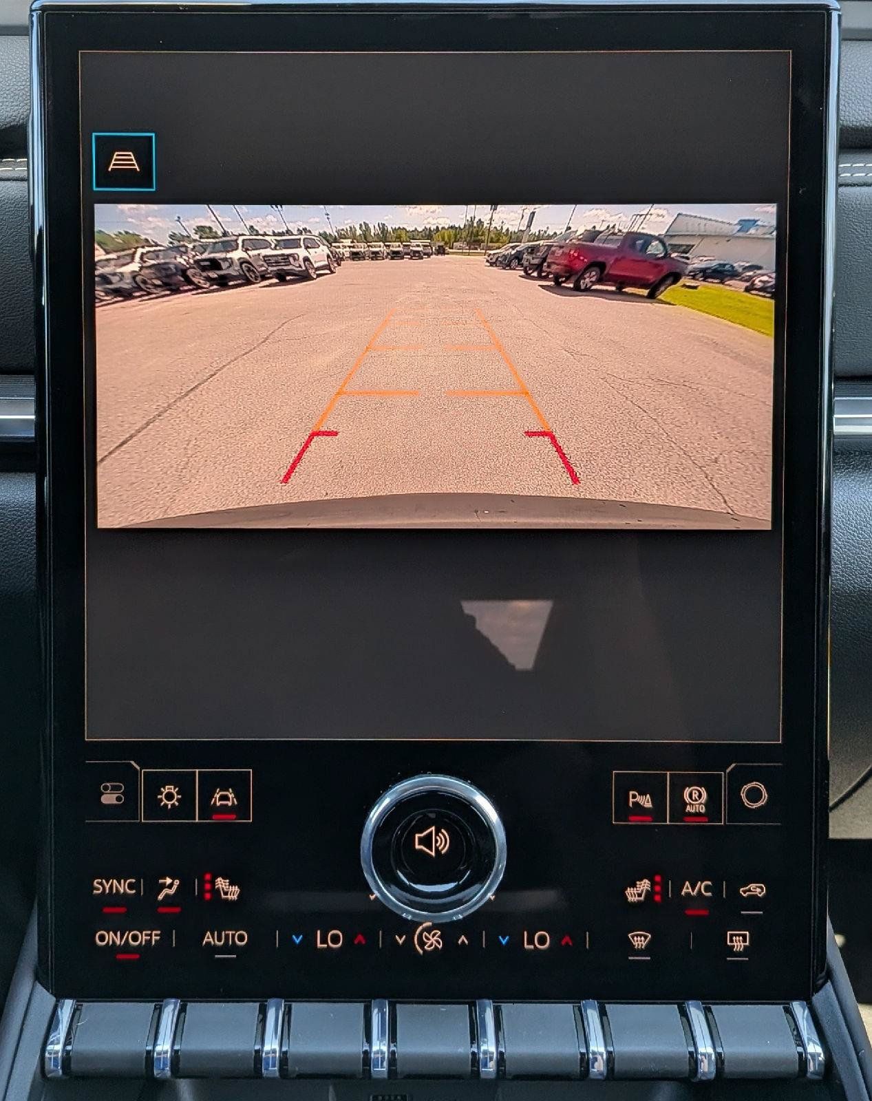 New 2027 GMC Terrain Elevation w/ Elevation Premium Package AWD/4WD image 15
