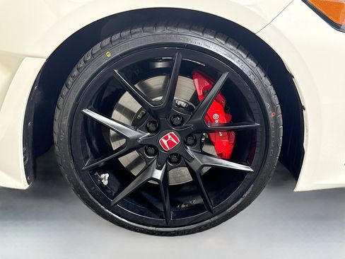 Used 2023 Honda Civic Type R image 32