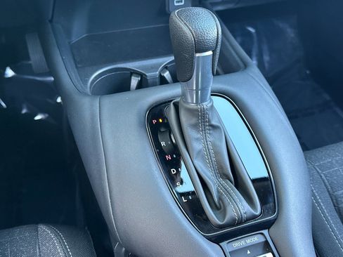 Certified 2023 Honda HR-V LX image 18