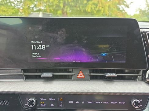 Used 2023 Kia Sportage SX image 34