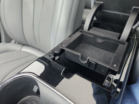 Used 2022 Lincoln Nautilus Reserve image 48