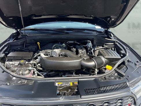 Used 2025 Dodge Durango GT AWD/4WD image 28