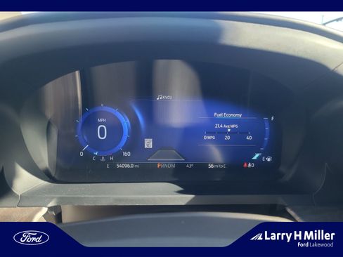 Used 2020 Ford Explorer Platinum w/ Premium Technology Package image 11