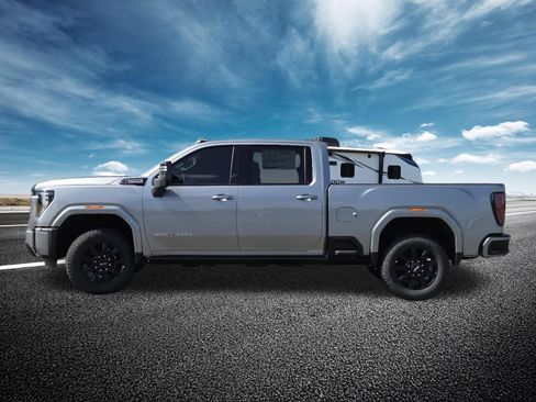 New 2026 GMC Sierra 2500 AT4 w/ AT4 Premium Plus Package AWD/4WD image 19