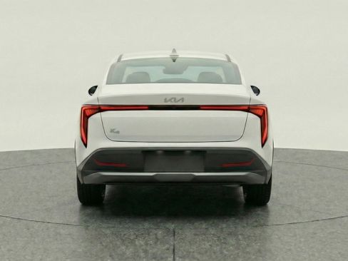 Used 2025 Kia K4 FWD image 7
