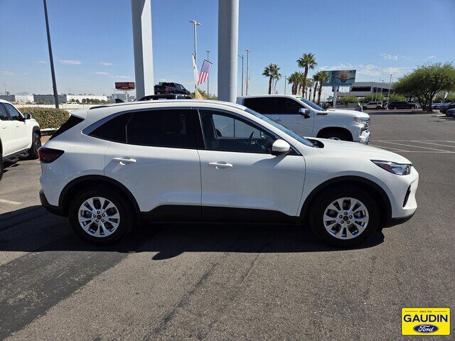 Certified 2023 Ford Escape Active w/ Tech Pack #2 FWD image 8