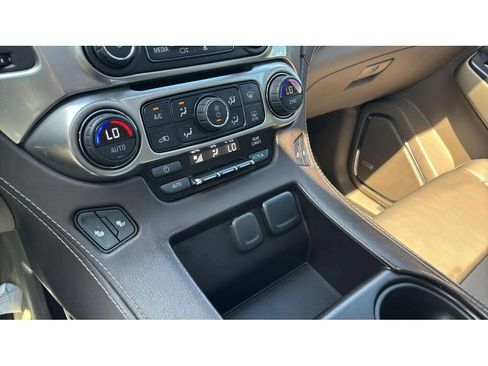 Used 2016 Chevrolet Suburban LT AWD/4WD image 24