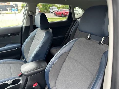Used 2024 Kia Seltos S FWD image 8