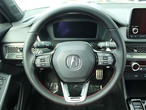 Used 2023 Acura Integra A-Spec image 18