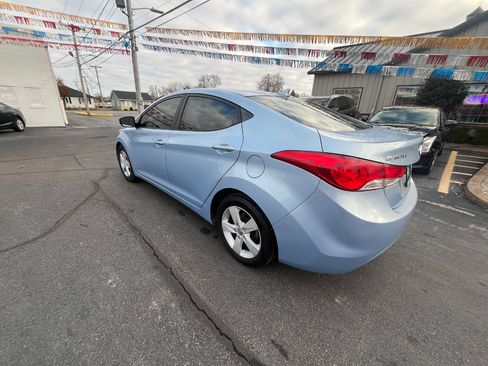Used 2012 Hyundai Elantra GLS w/ Preferred Pkg 3 image 4