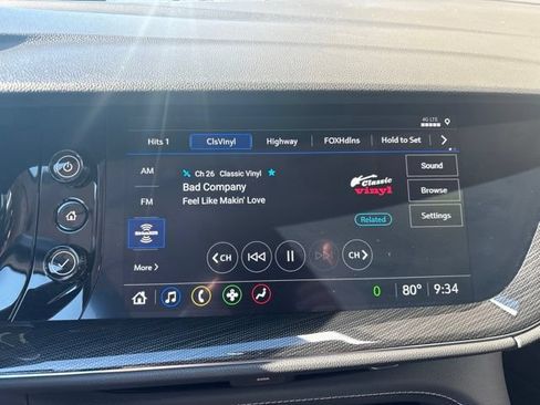 Used 2023 Buick Envision Preferred AWD/4WD image 12