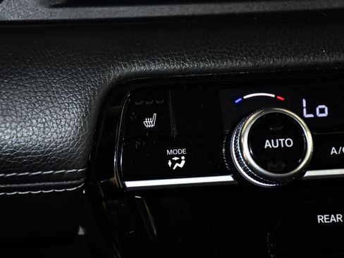 Certified 2025 Honda Pilot EX-L image 29