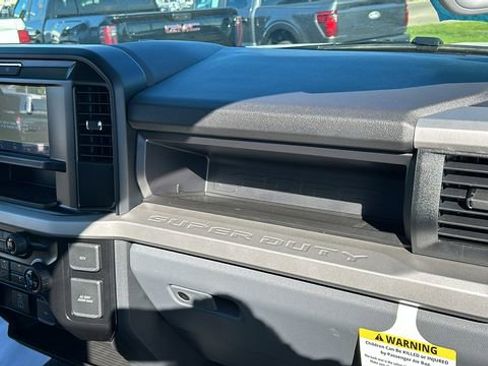 New 2025 Ford F550 4x4 Regular Cab Super Duty image 18