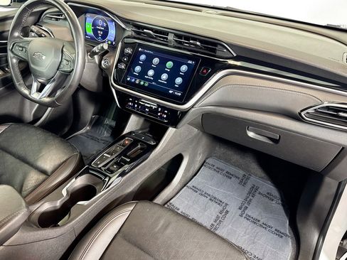 Used 2023 Chevrolet Bolt EUV LT w/ Convenience Package image 27