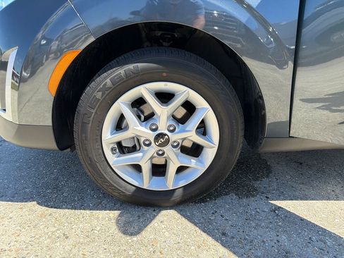 Used 2025 Kia Soul LX image 28