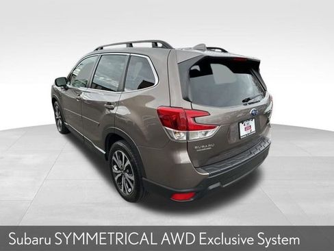 Certified 2023 Subaru Forester Limited AWD/4WD image 6
