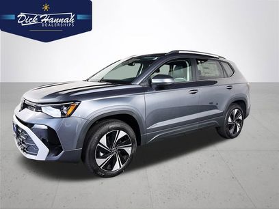 New 2025 Volkswagen Taos SE