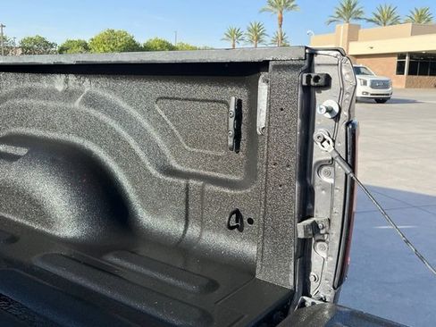 Certified 2025 RAM 2500 Big Horn AWD/4WD image 9